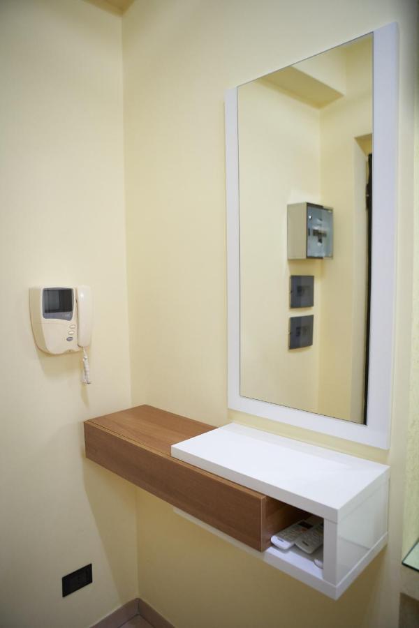 B&B Mary Grace Rossano Stazione ภายนอก รูปภาพ